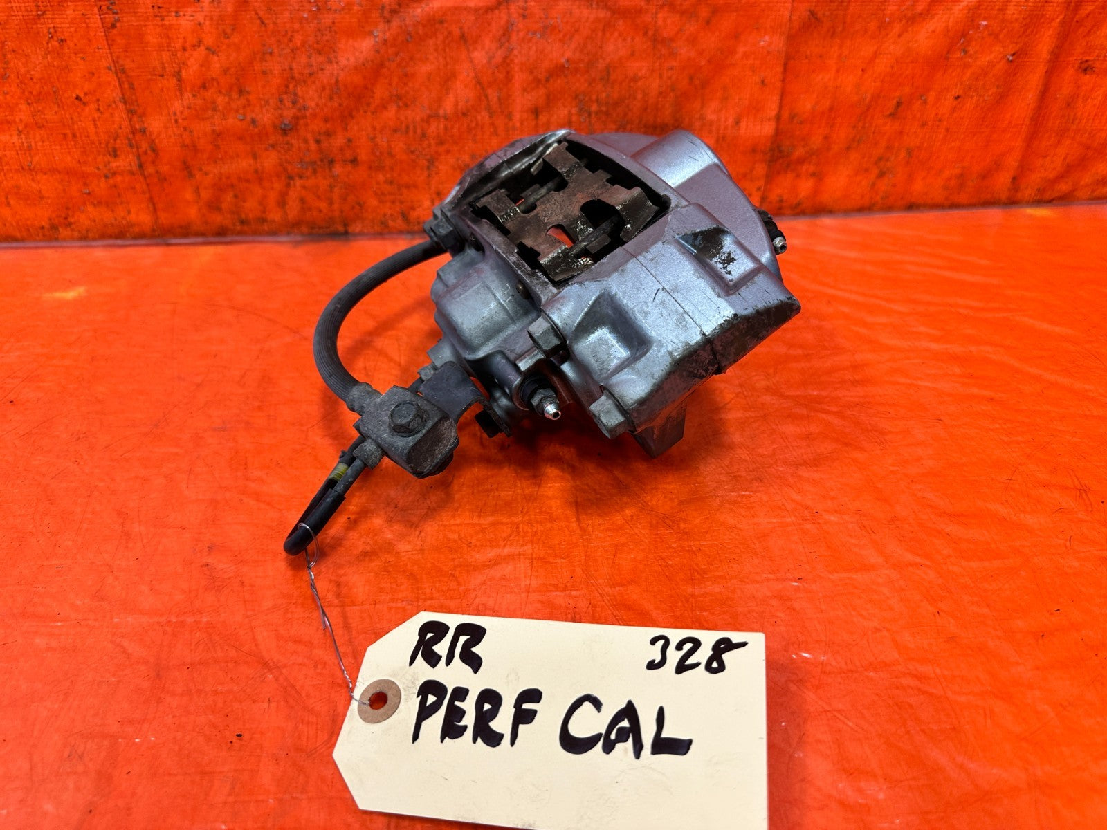 08 15 G37 Q60 14 23 Q50 SPORT   AKEBONO   PASSENGER RIGHT REAR CALIPER OEM 3282