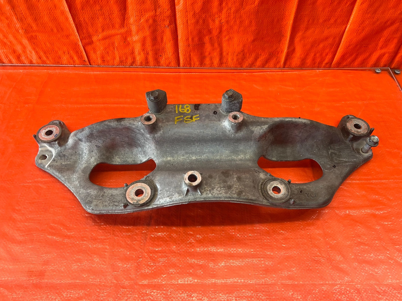 09 14 ACURA TSX 2.4L   FRONT ALUMINUM SUB FRAME CROSSMEMBER REINFORCEMENT BRACE0