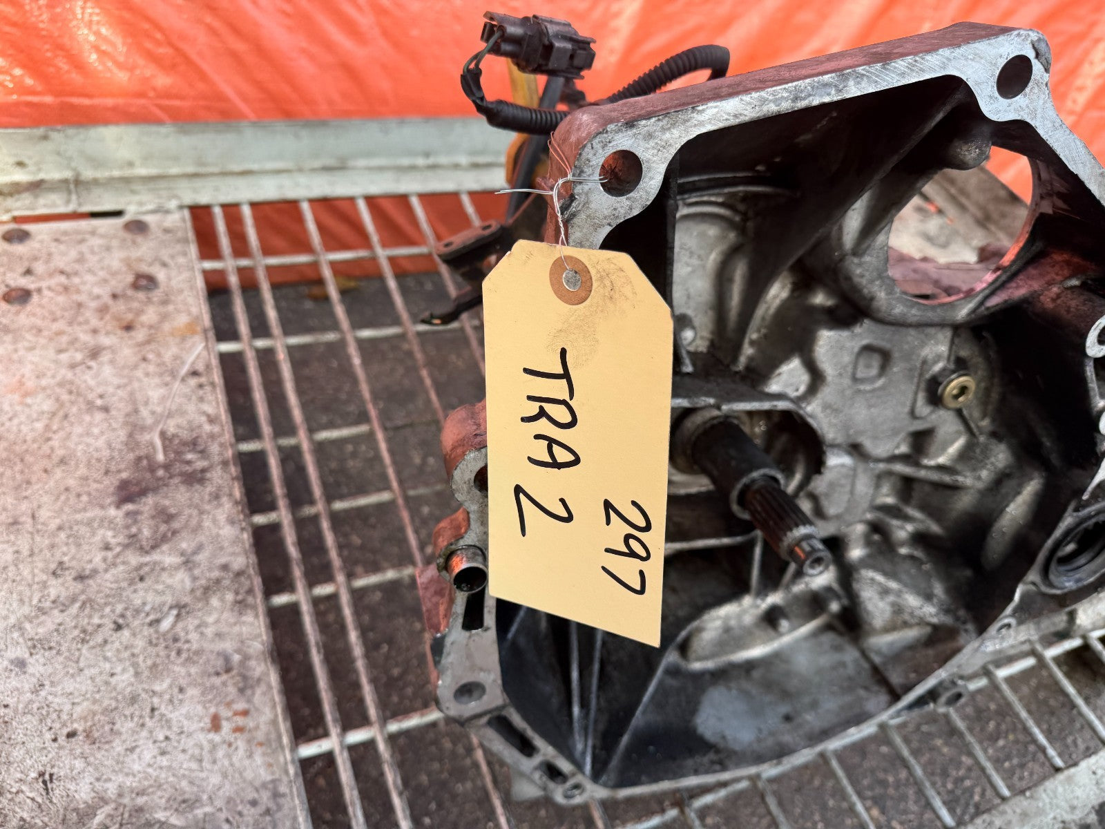 92 00 HONDA CIVIC   D16Z6 SOHC VTEC 5 SPEED MANUAL TRANSMISSION GEAR BOX   OEM8