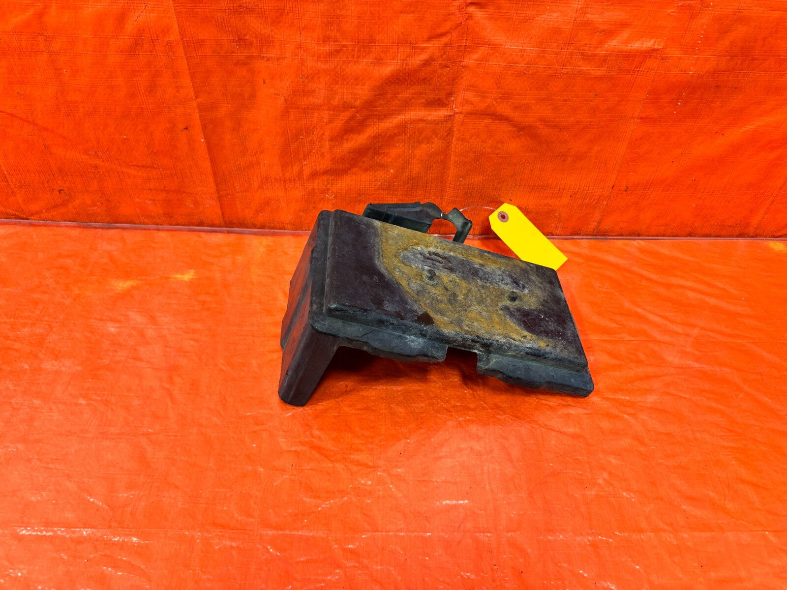06 11 HONDA CIVIC   BATTERY TRAY SHIELD & TIE DOWN HARDWARE   OEM #2863