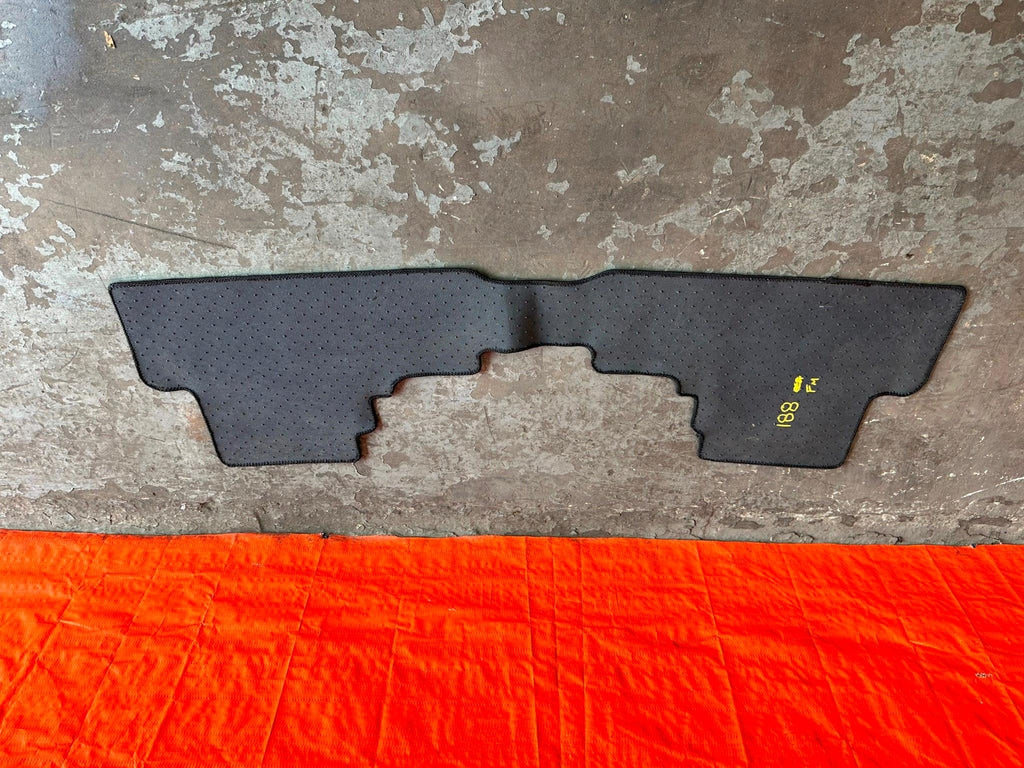 08 15 INFINITI G37 & Q60    2D COUPE   REAR FLOOR MAT   BLACK   OEM #1888