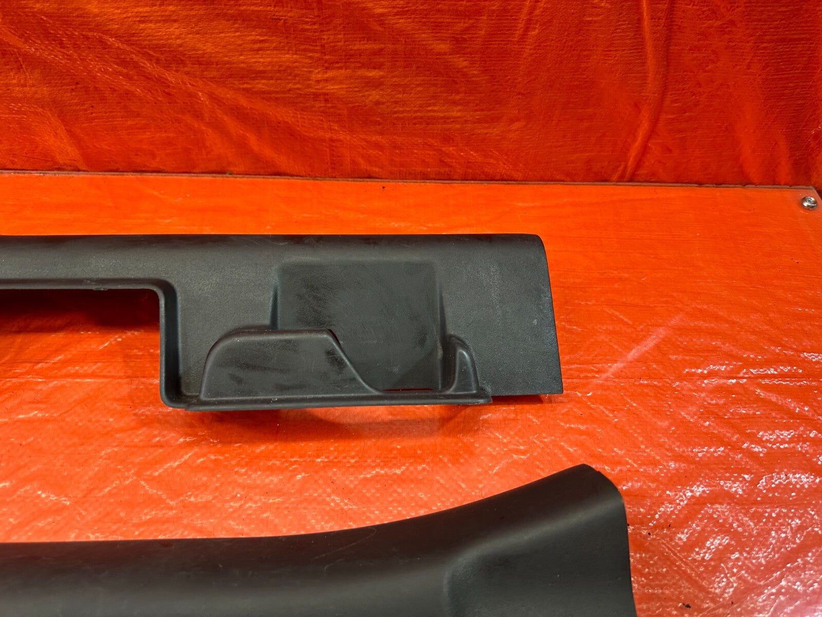 08 15 LANCER EVOLUTION X EVO 10   LEFT AND RIGHT FLOOR PILLARS SCUFF PLATES #2148