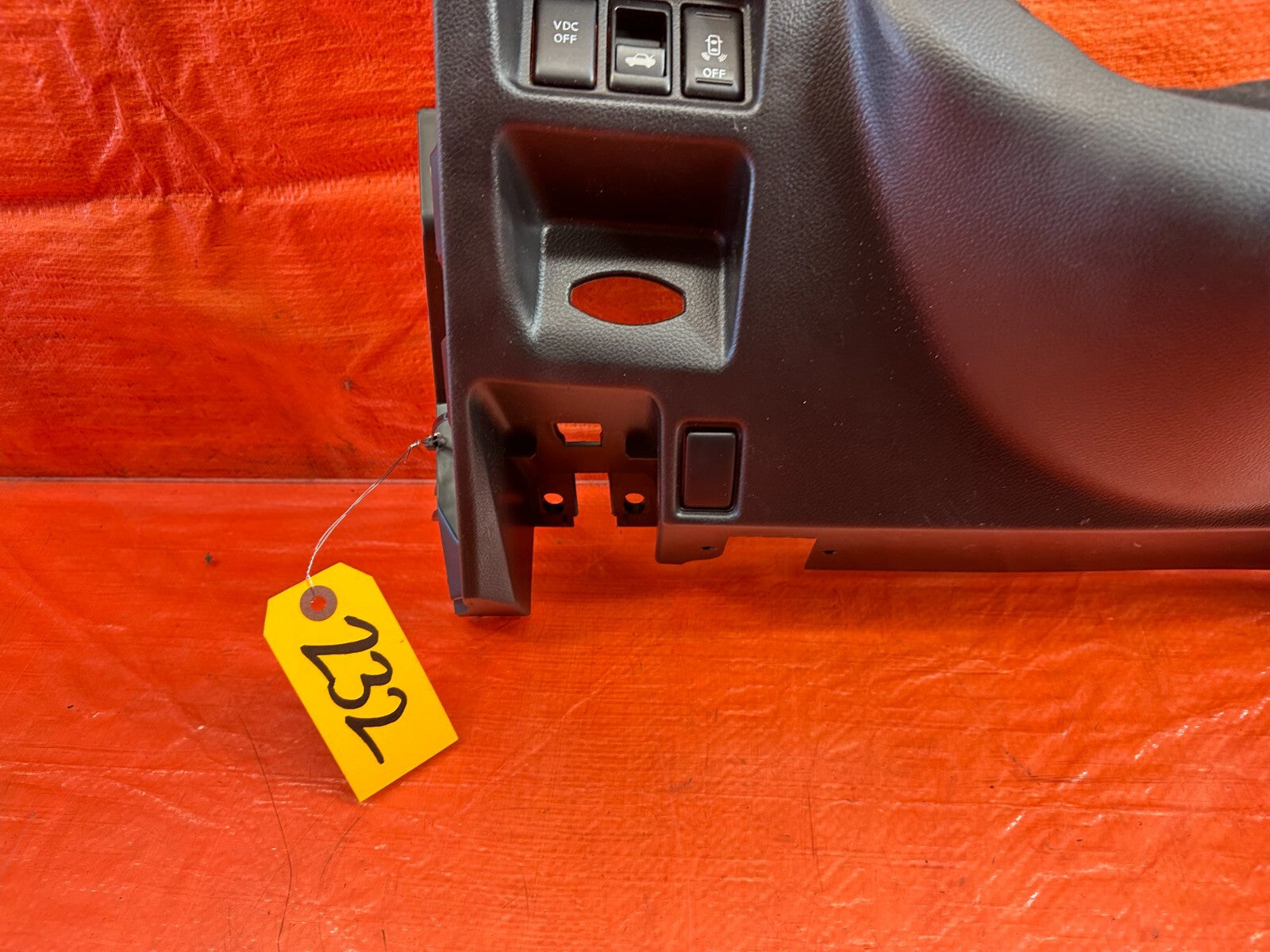08 15 INFINITI G37 Q60 COUPE   KNEE TRIM UNDER STEERING COLUMN LOWER COVER   2324