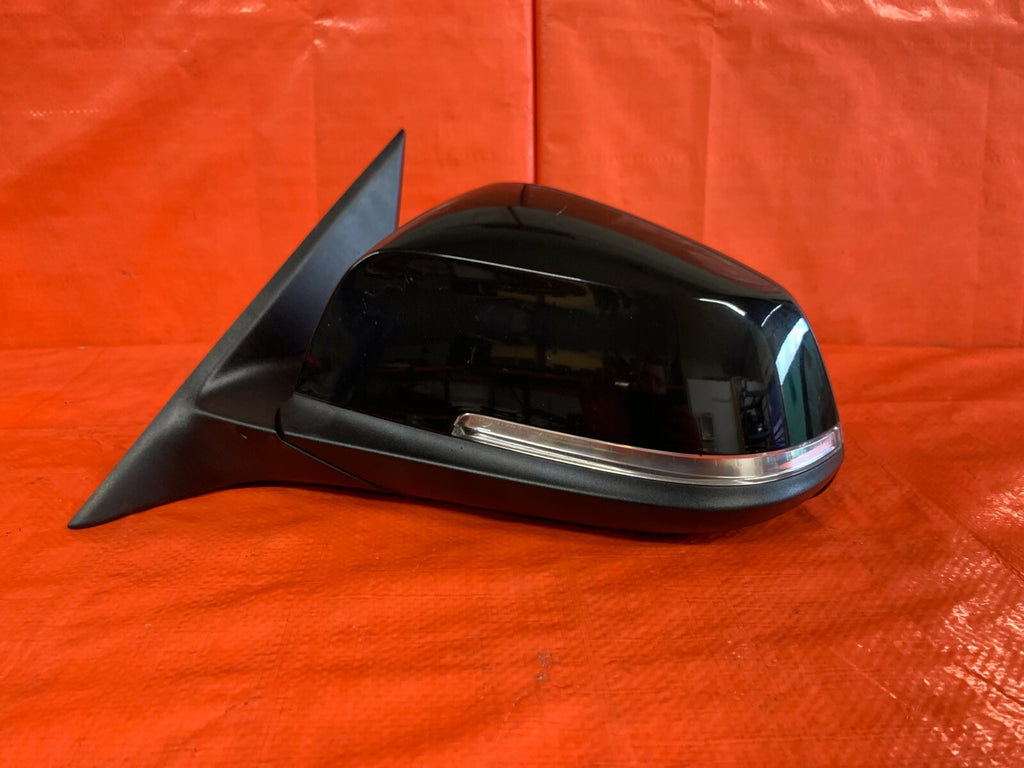 13 18 BMW 320i DRIVER LEFT FRONT SIDE VIEW MIRROR   BLACK COLOR   5 PIN   OEM OE0