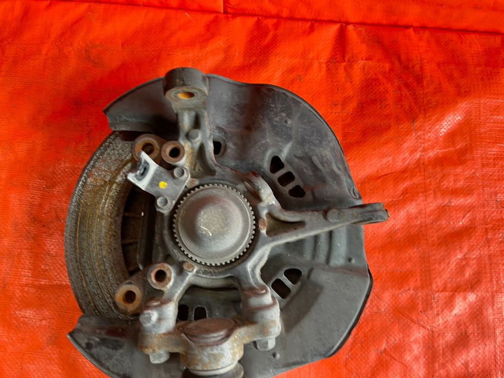 00 09 HONDA S2000 AP1 AP2   DRIVER LEFT FRONT SPINDLE KNUCKLE HUB OEM FACTORY   9