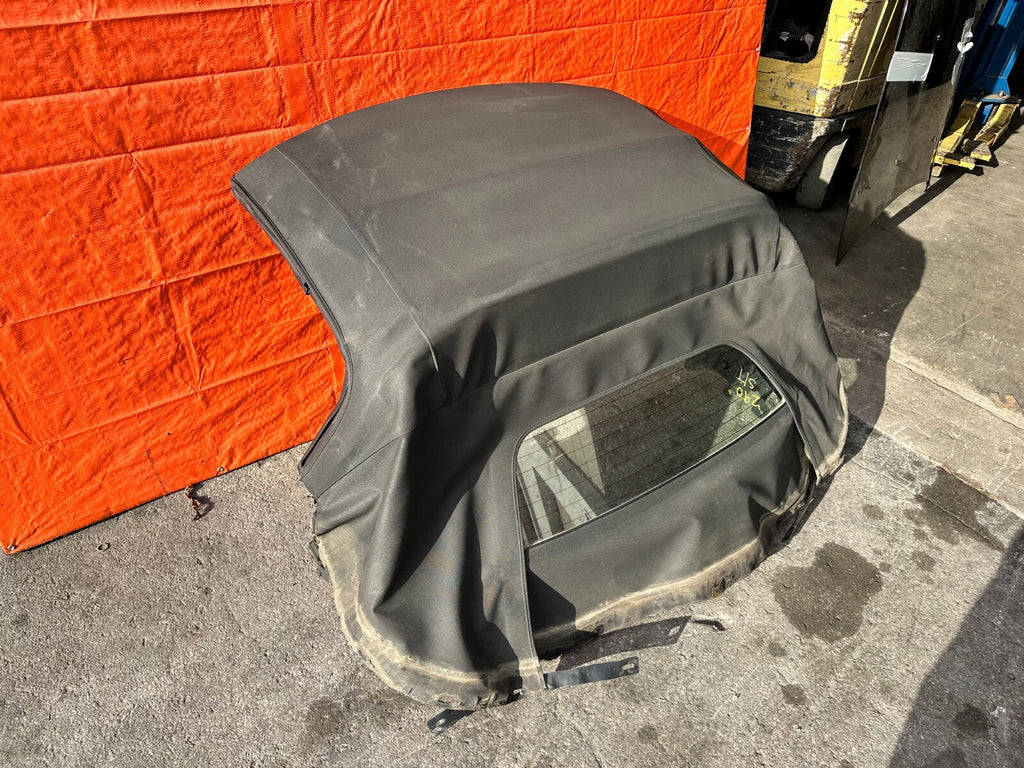 00 09 HONDA S2000   SOFT TOP CONVERTIBLE TOP W/ REAR GLASS AND MOUNTING FRAME10