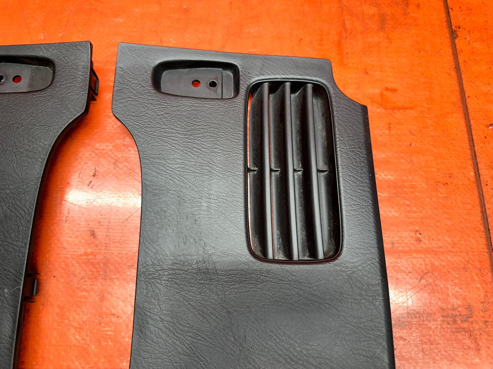 00-09 HONDA S2000 AP1 AP2 REAR TRUNK CARGO TRAY HOOK TRIM BEZEL OEM #3375