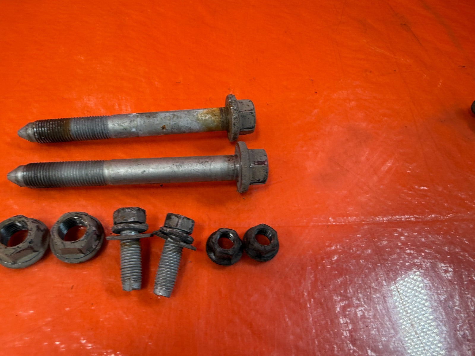 10 16 HYUNDAI GENESIS COUPE 3.8L   REAR SUBFRAME CROSSMEMBER CARRIER BOLTS 2991