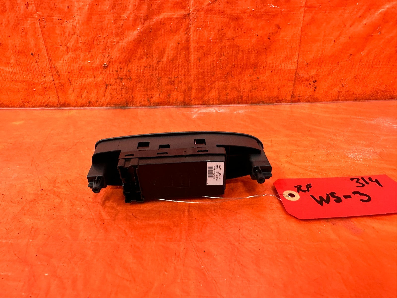 14 20 INFINITI Q50   PASSENGER RIGHT FRONT WINDOW SWITCH BUTTON   OEM #3141