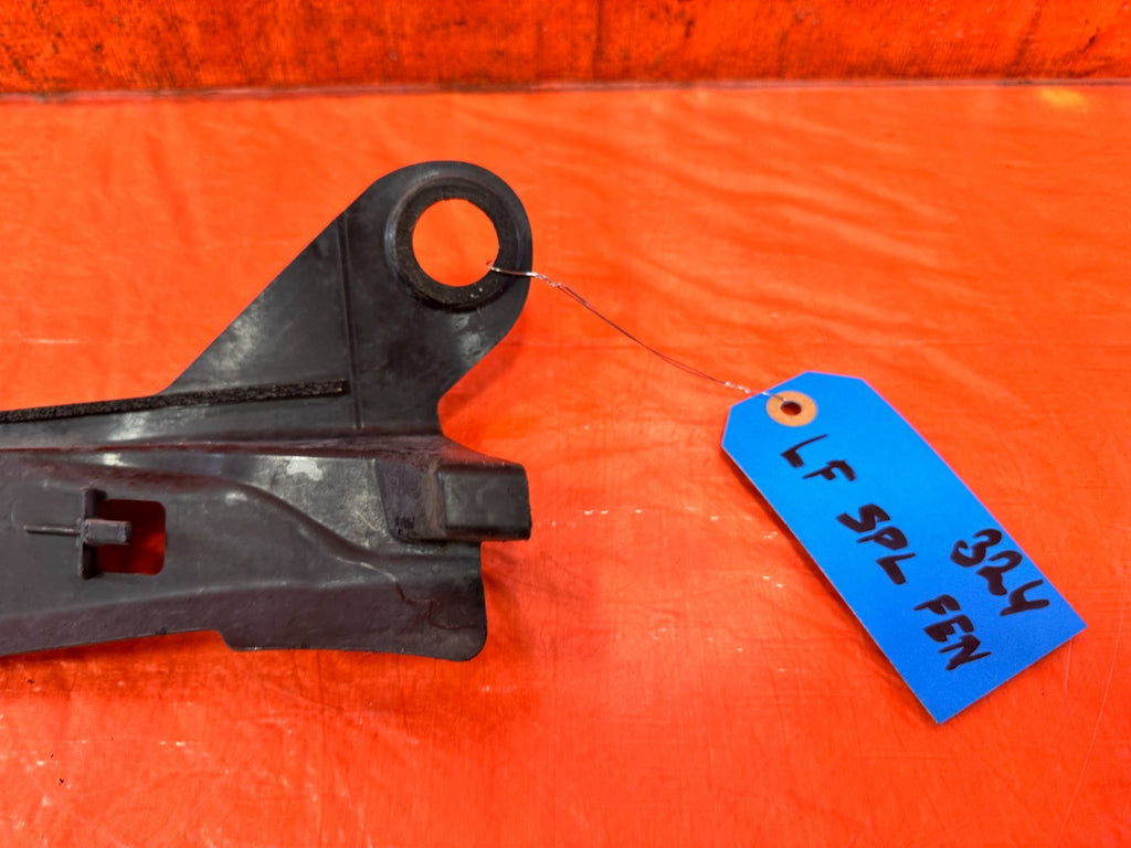 18 22 HONDA ACCORD 1.5L   DRIVER LEFT LITTLE FENDER INSERT TRIM   OEM #3244