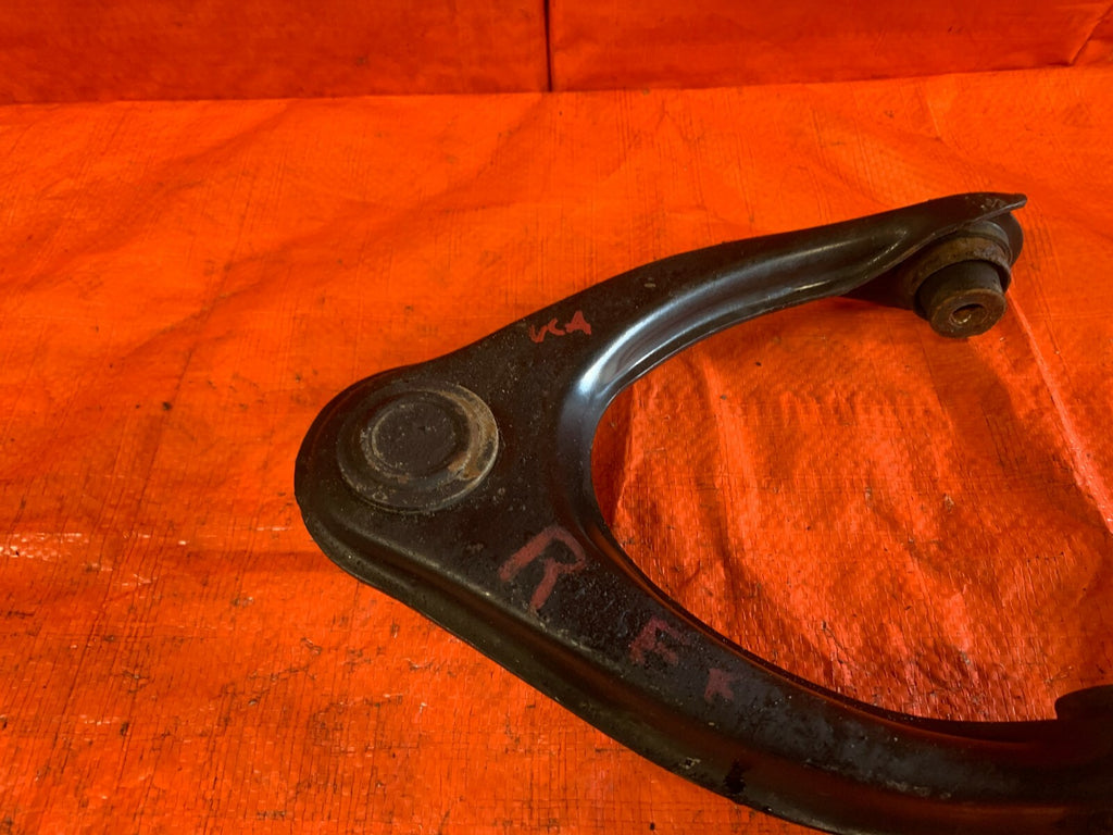 96 00 HONDA CIVIC   PASSENGER RIGHT FRONT UPPER CONTROL ARM 51450 S01 023   OEM3