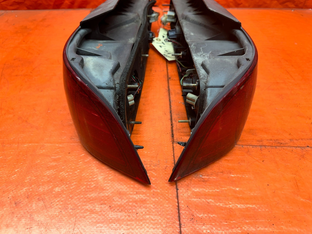 98-01 ACURA INTEGRA 2D COUPE ALL RED REAR TAIL LIGHTS LAMPS PAIR OEM #3495