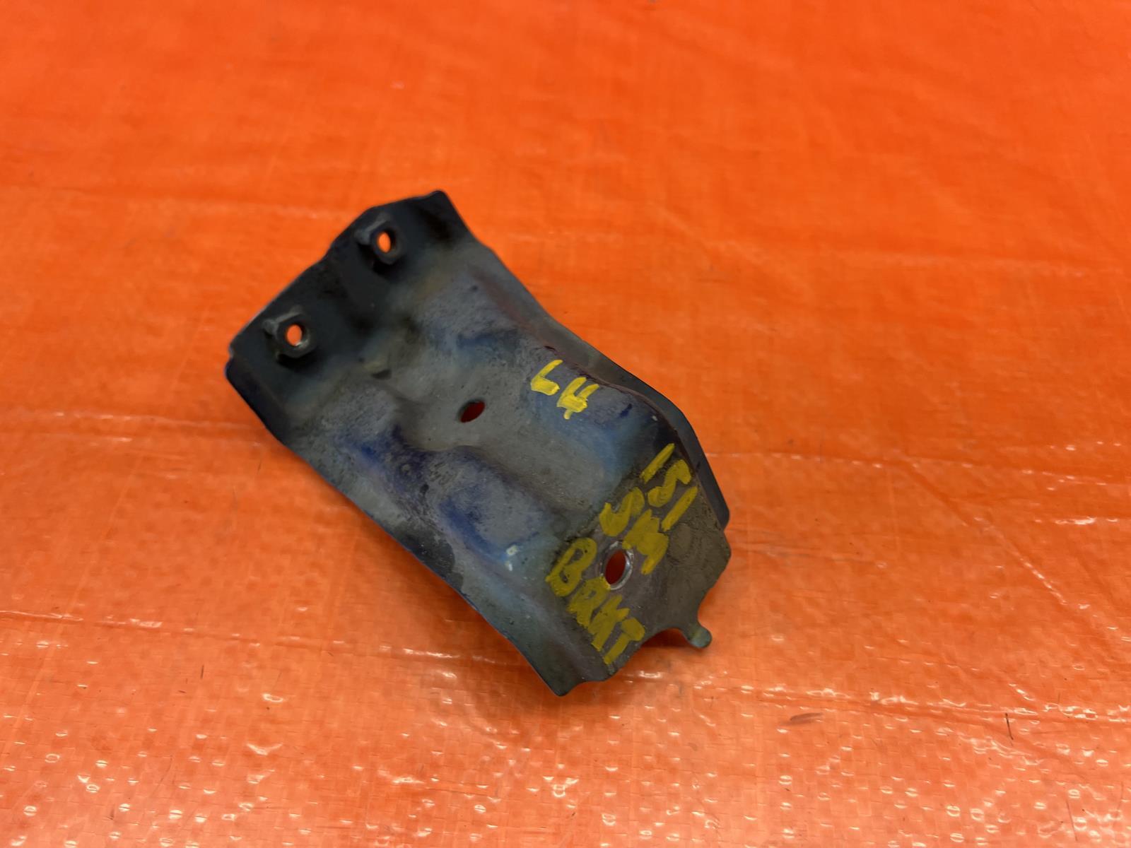 06 11 HONDA CIVIC   FENDER MOUNTING BRACKET SUPPORT BRACE DRIVER LEFT   OEM #1513