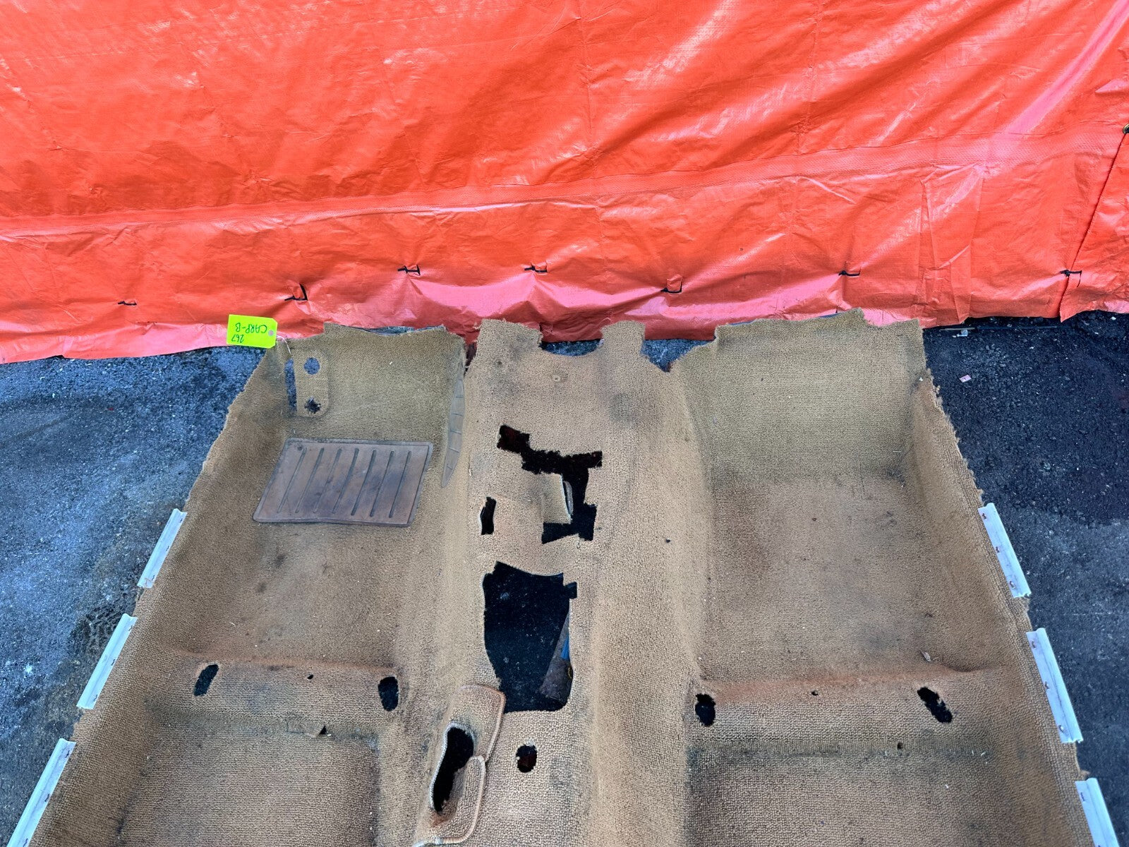 90 93 MAZDA MX 5 MIATA   INTERIOR FLOOR CARPET RUG MAT   BROWN TAN   OEM #2677