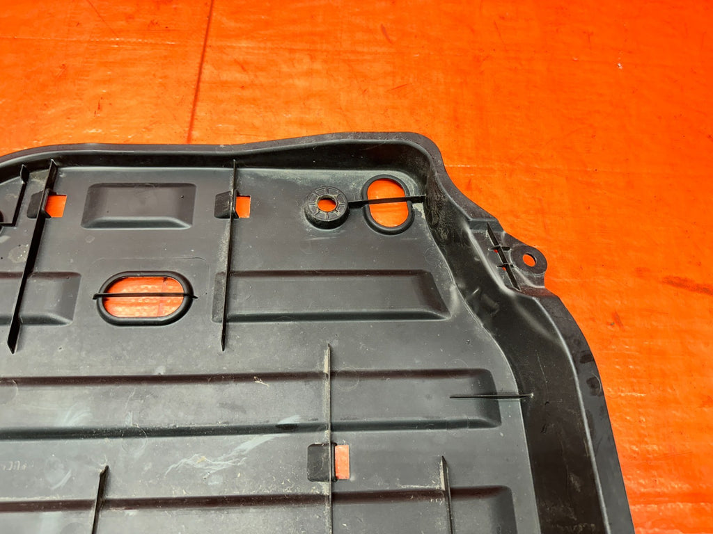 13 15 CIVIC SI 2.4L   74626 TR2 A000 FUEL TANK TRIM   OEM #3345