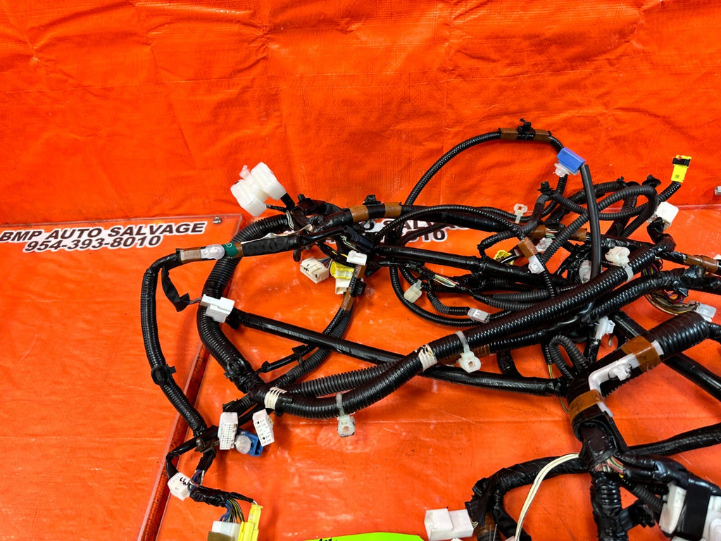 2002 LEXUS SC430   FLOOR WIRE HARNESS WIRING LOOM   82161 24060   OEM #2618