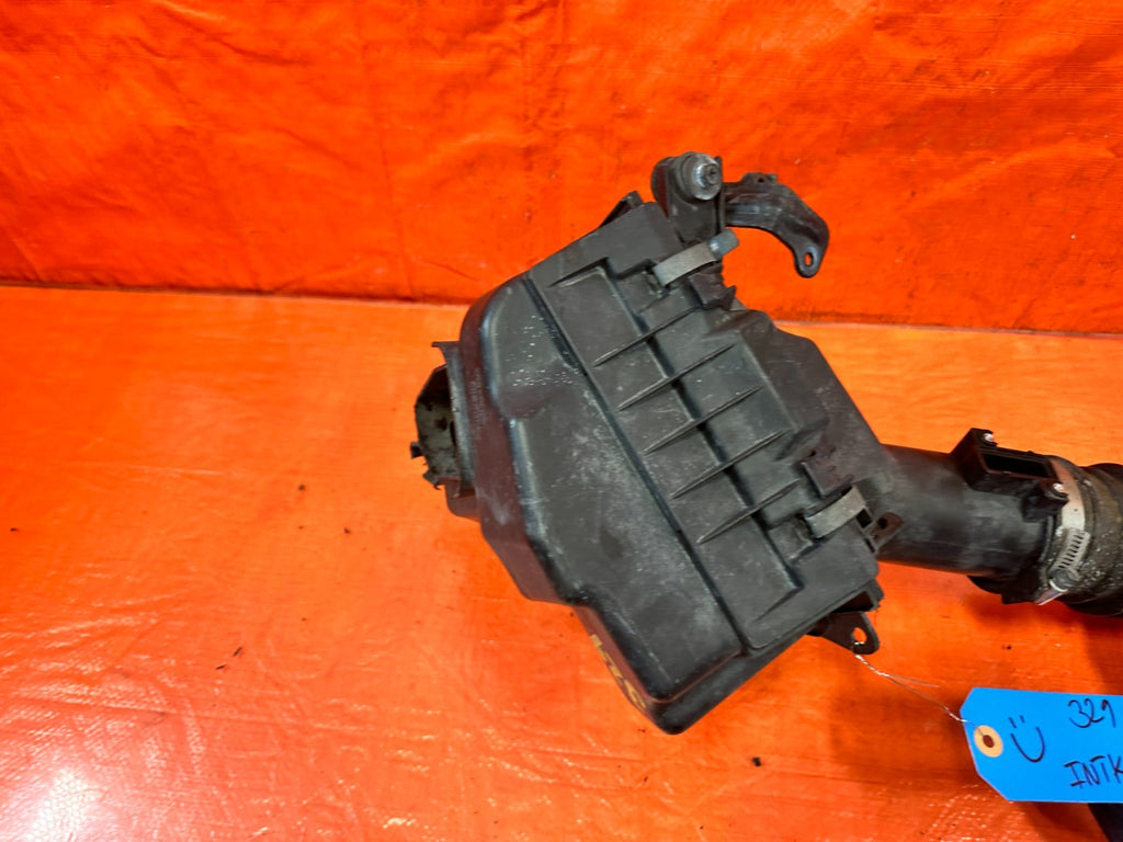 08 15 INFINITI G37 Q60 3.7L RIGHT PASSENGER AIR CLEANER INTAKE BOX TUBE #3296
