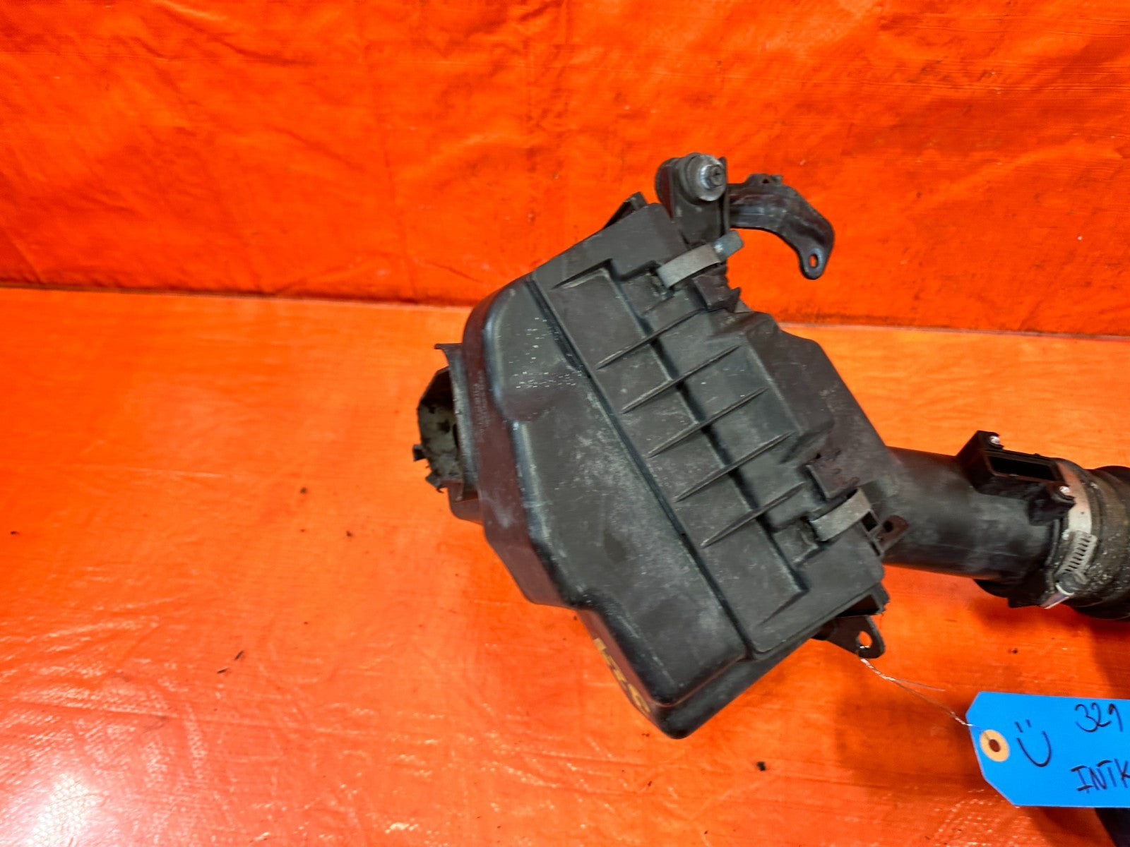 08 15 INFINITI G37 Q60 3.7L RIGHT PASSENGER AIR CLEANER INTAKE BOX TUBE #3296