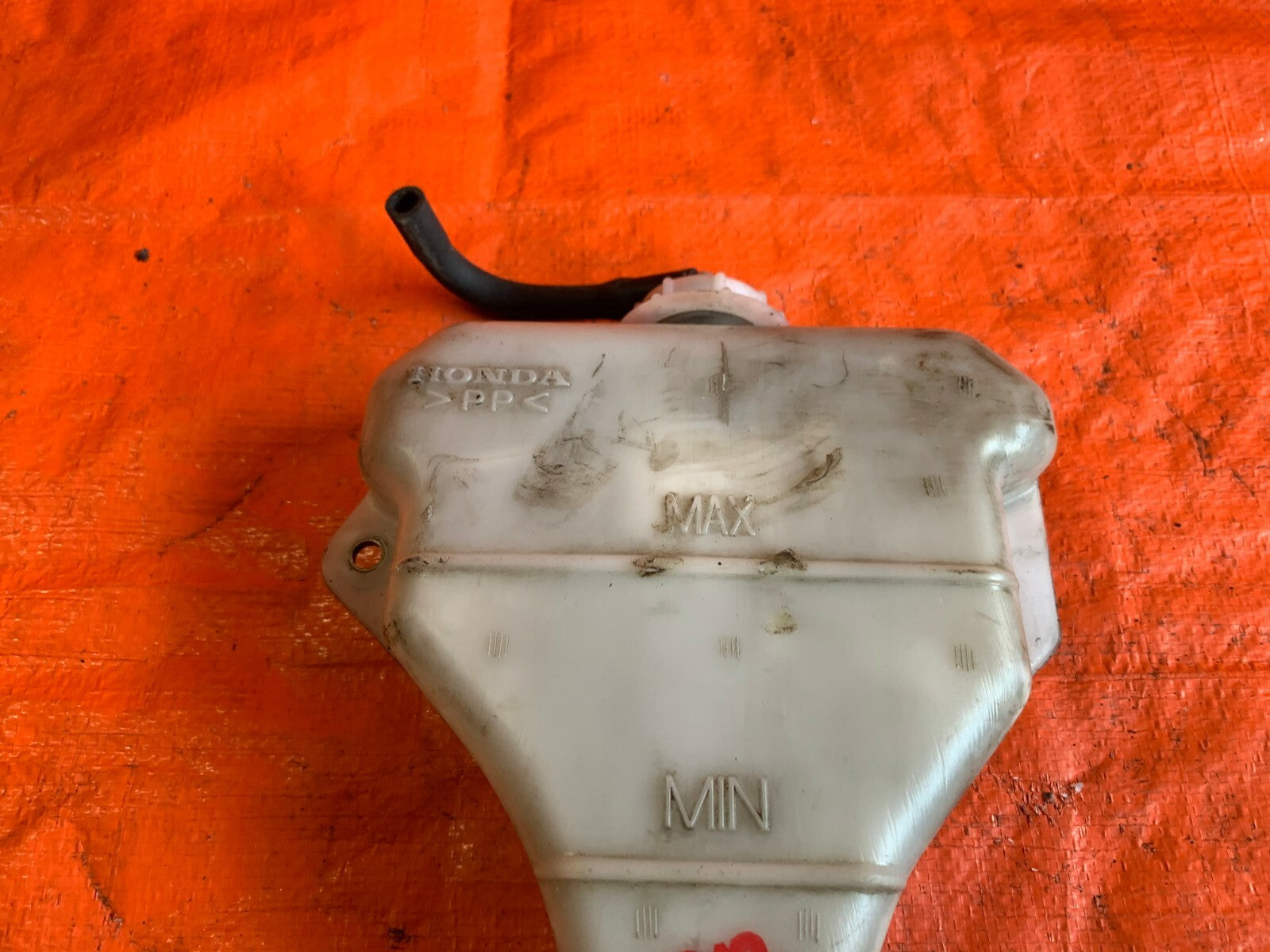 OEM 2006 06 HONDA ACCORD LX SEDAN   COOLANT OVERFLOW TANK WITH CAP AND LINE5