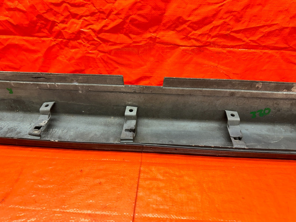 04 08 ACURA TSX RIGHT PASSENGER SIDE SKIRT ROCKER PANEL MOLDING OEM #33018