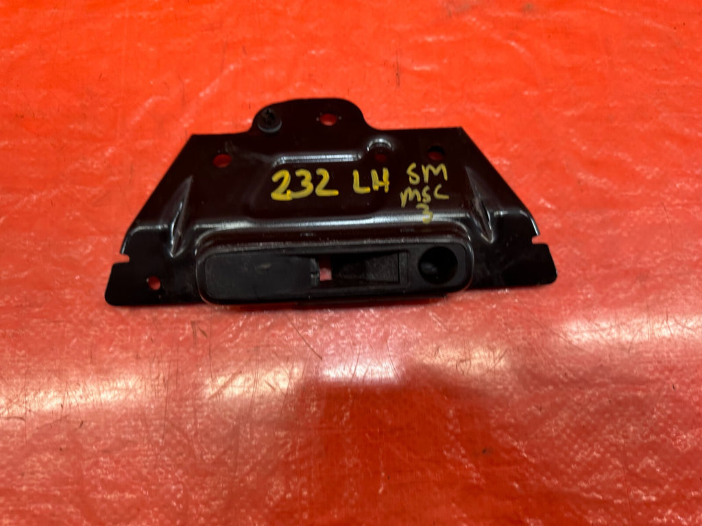 09 15 INFINITI G37 CONVERTIBLE TOP LATCH   LEFT SIDE   97081 JJ50A OEM #2325