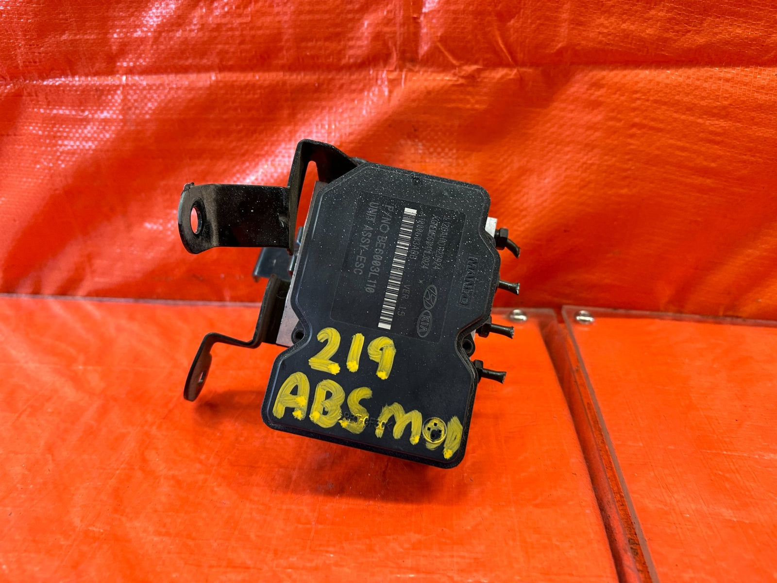 13 16 HYUNDAI GENESIS COUPE 3.8L ABS PUMP ANTI SKID LOCK ACTUATOR VSA MODULATOR4