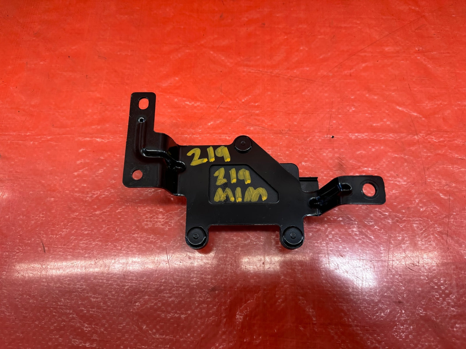 2016 16 HYUNDAI GENESIS COUPE 3.8L   YAW RATE SENSOR   95690 3V100   OEM #2199