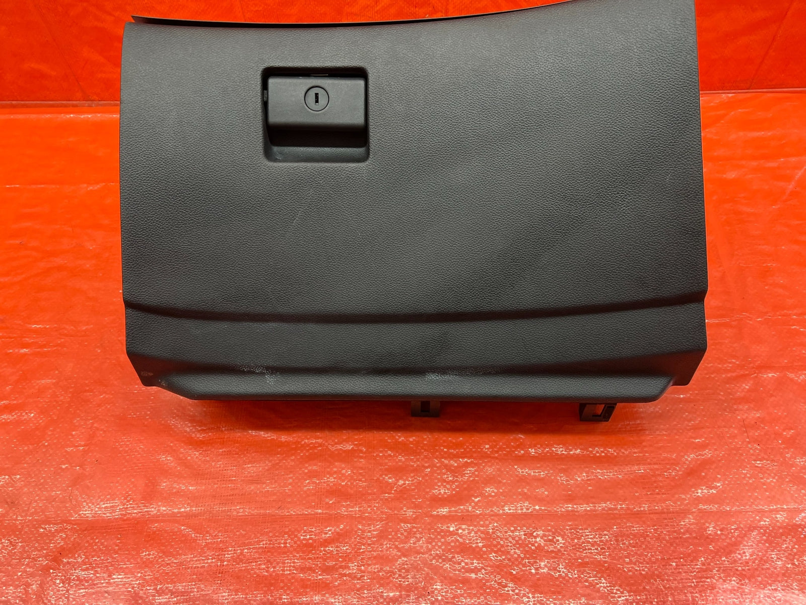 08 15 INFINITI G37 & Q60   2D COUPE   GLOVE BOX DASH BOARD TRIM PANEL   OEM #16910