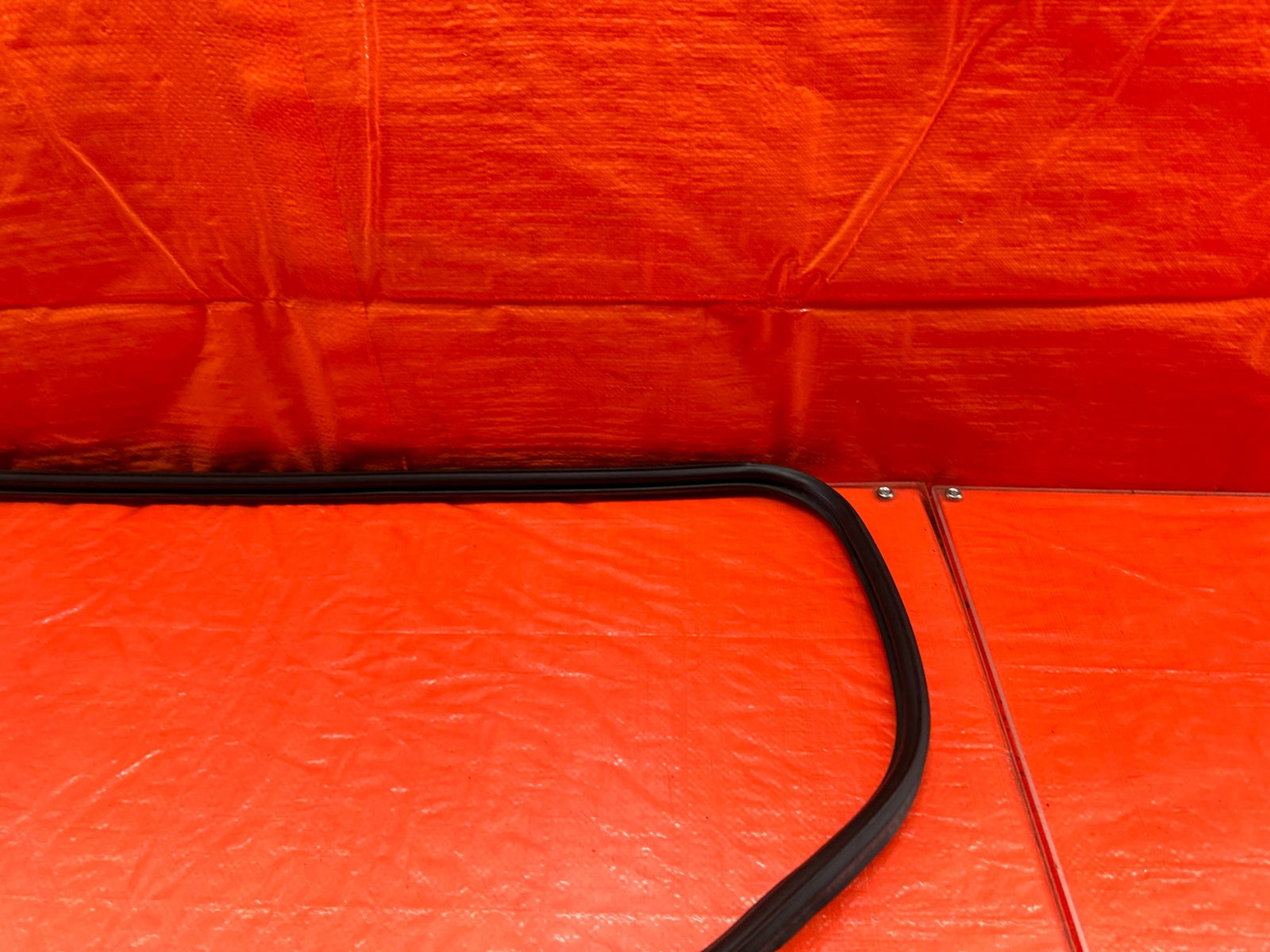 00 09 HONDA S2000   REAR TRUNK WEATHER STRIP GASKET SEAL   OEM FACTORY #2256