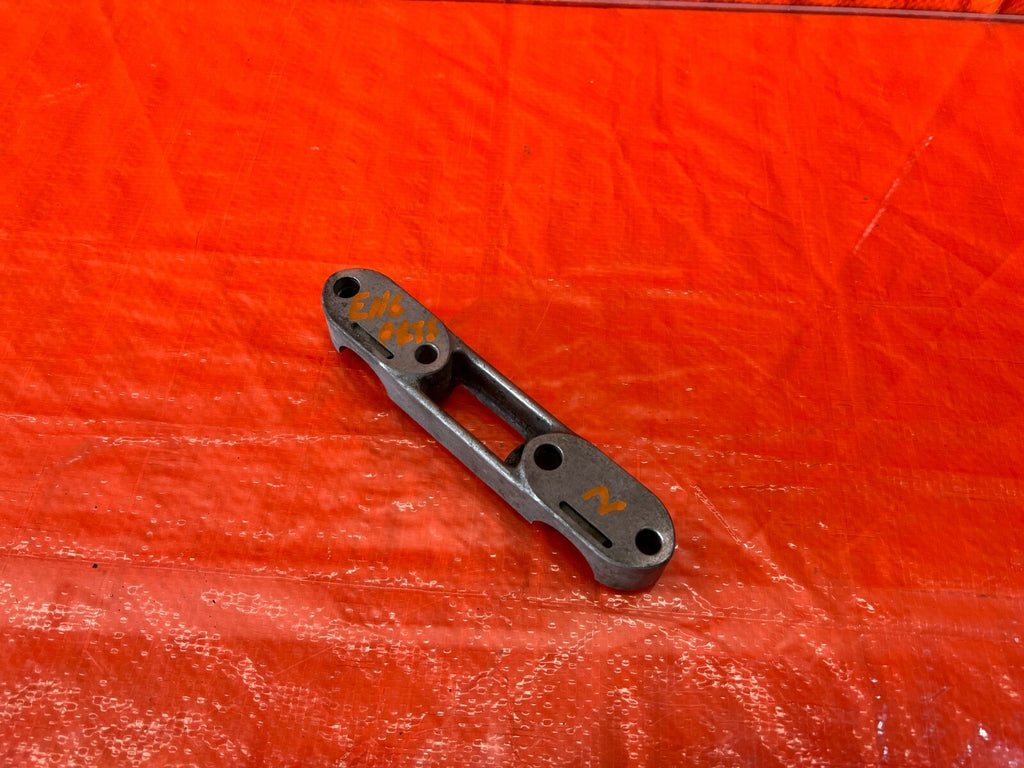 B16A2 B18C1 B18C5   CAM CAP RAILS CAMSHAFT COVER CAPS  PLATE #2 B16 B17 B18 OEM.0