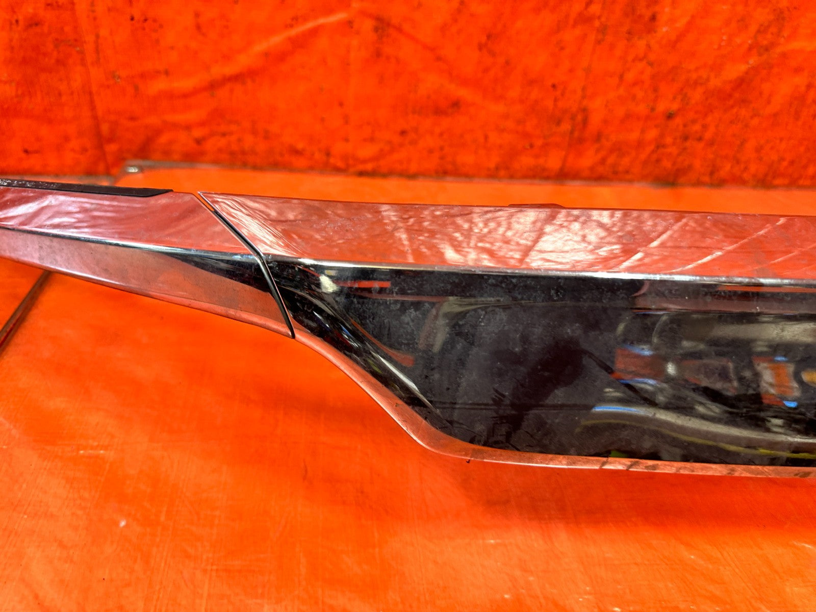 18 22 HONDA ACCORD 1.5L   FRONT BUMPER GRILLE ASSEMBLY   LOOK THERES DAMAGE OK!18
