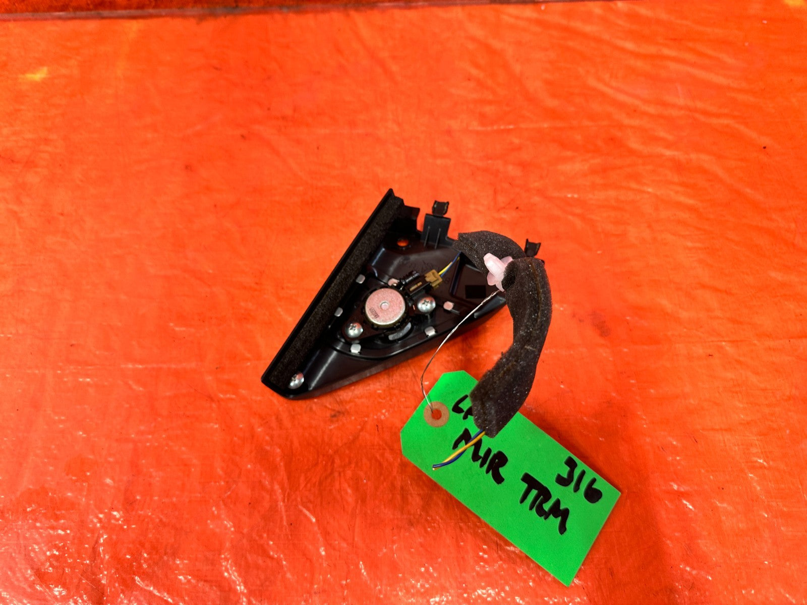17 20 INFINITI Q50 / 17 20 Q60   BOSE MODEL   DRIVER LEFT TWEETER   OEM #3164