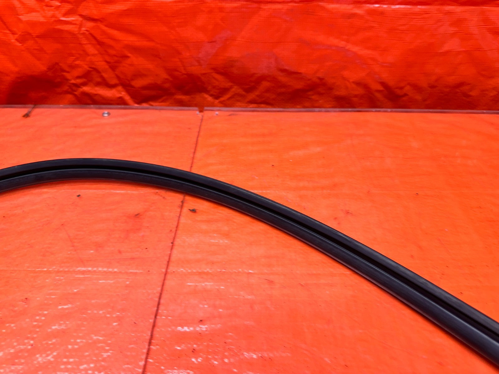 92 96 HONDA PRELUDE   DRIVER LEFT DOOR WINDOW RUN CHANNEL   OEM #3326