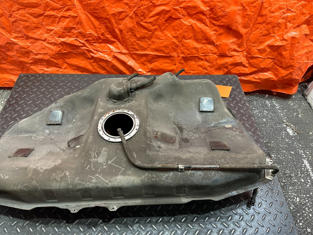 00 05 TOYOTA CELICA   GASOLINE GAS FUEL TANK ASSEMBLY   OEM FACTORY #2506