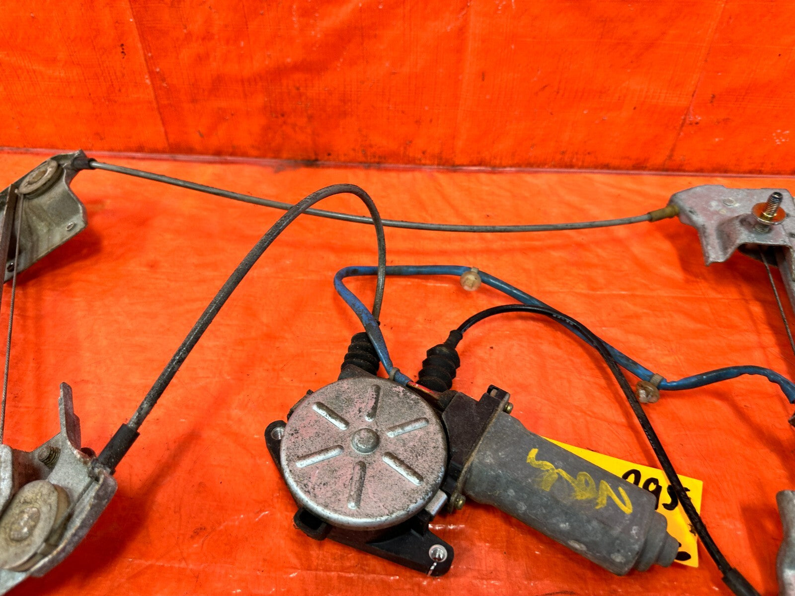 93 97 HONDA DEL SOL   REAR GLASS WINDSHIELD WINDOW REGULATOR W/ MOTOR   OEM #2958