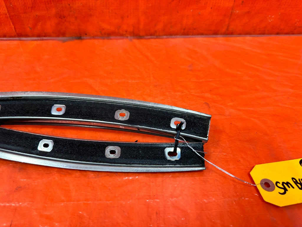 93 97 HONDA DEL SOL   LEFT AND RIGHT TARGA TOP BRACKETS   OEM #2943