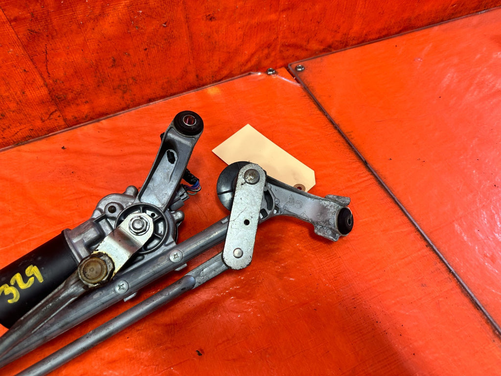 08 15 INFINITI G37 Q60 COUPE FRONT WINDSHIELD WIPER MOTOR LINKAGE OEM #3299