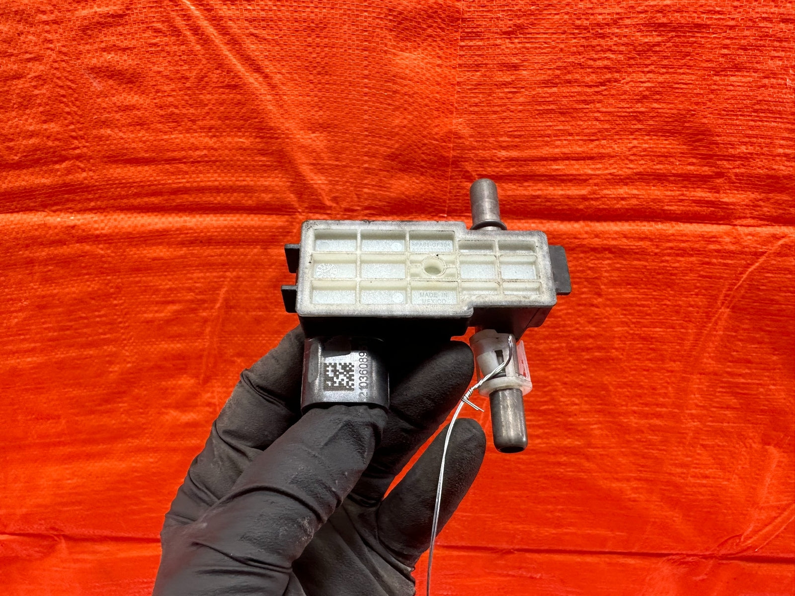 08 15 LANCER EVOLUTION X EVO 10   4B11T   VACUUM PORT CONNECTOR   OEM #20613