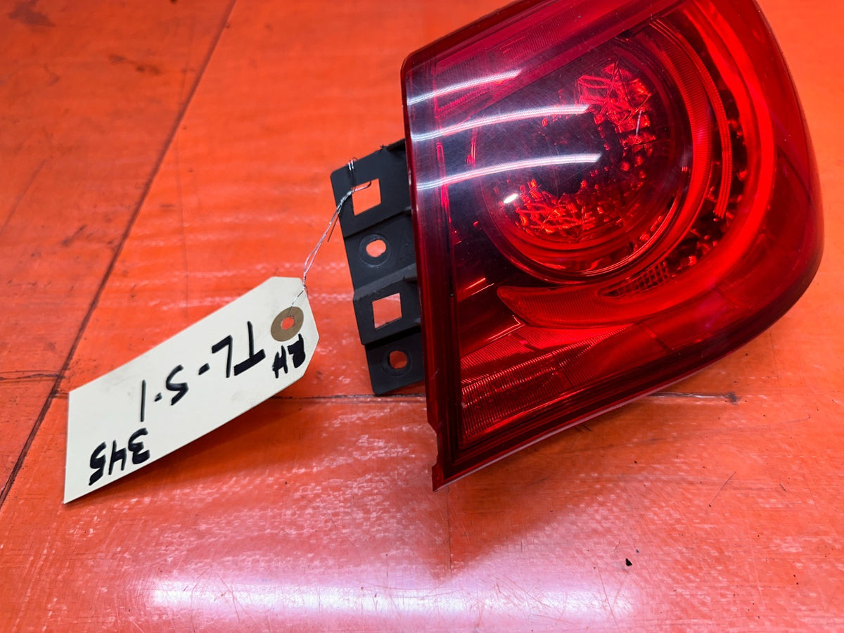 14-15 INFINITI Q50 3.7L AWD PASSENGER RIGHT OUTER QUARTER TAIL LIGHT LAMP OEM #35