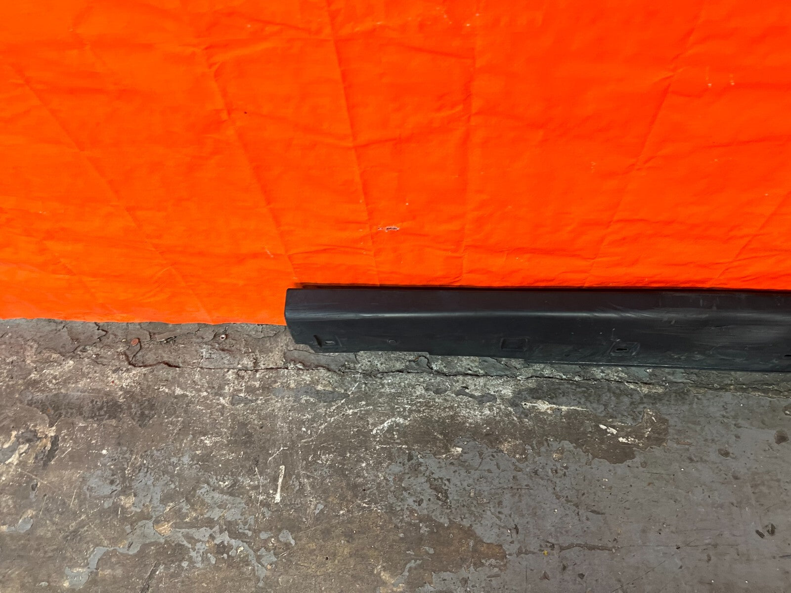 94 01 ACURA INTEGRA   2 DOOR   SIDE SKIRT ROCKER MODLING RIGHT SIDE OEM #1486