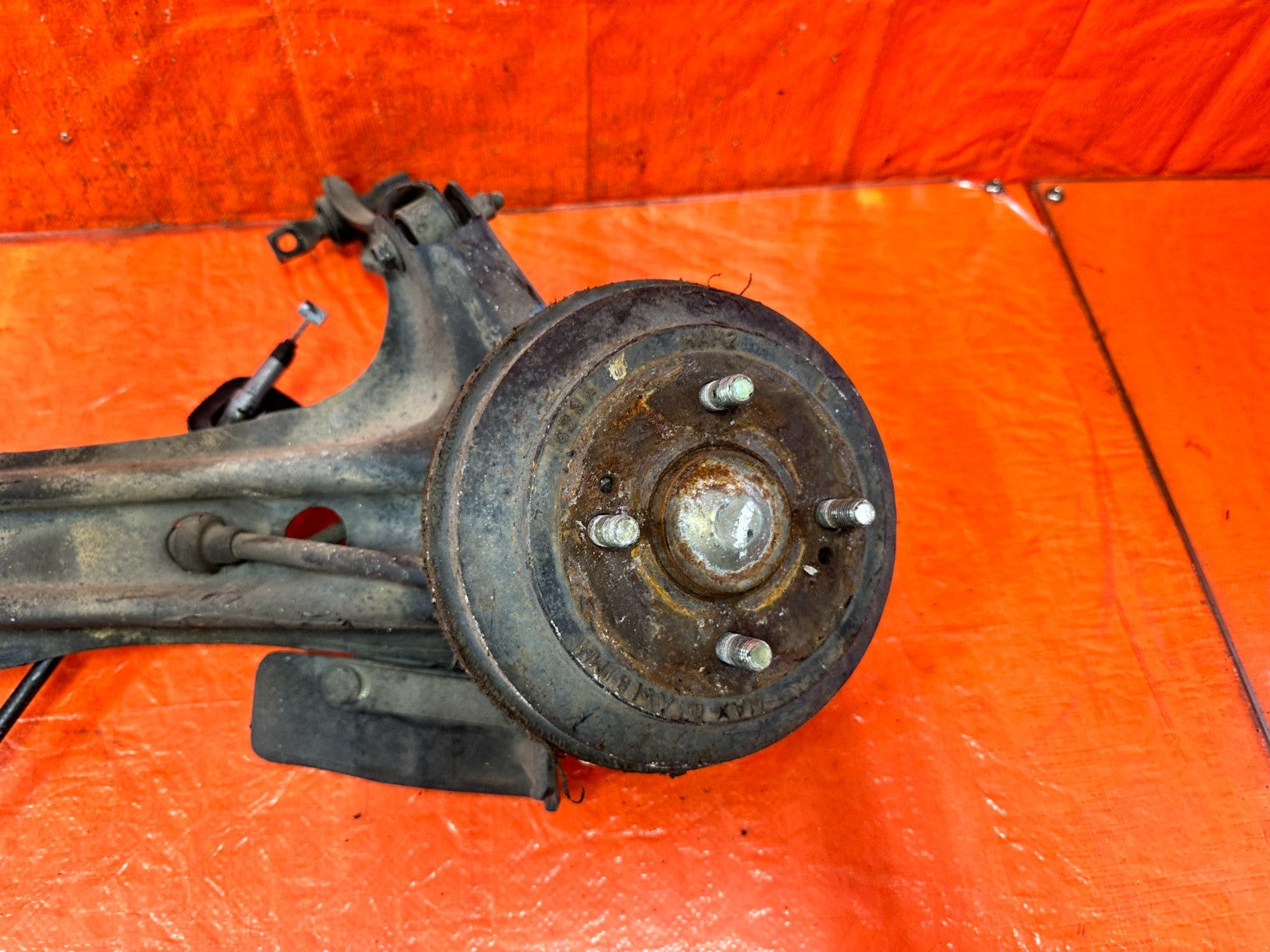 90 91 HONDA CIVIC HATCHBACK   DRIVER LEFT REAR TRAILING ARM LOWER ARM   OEM4