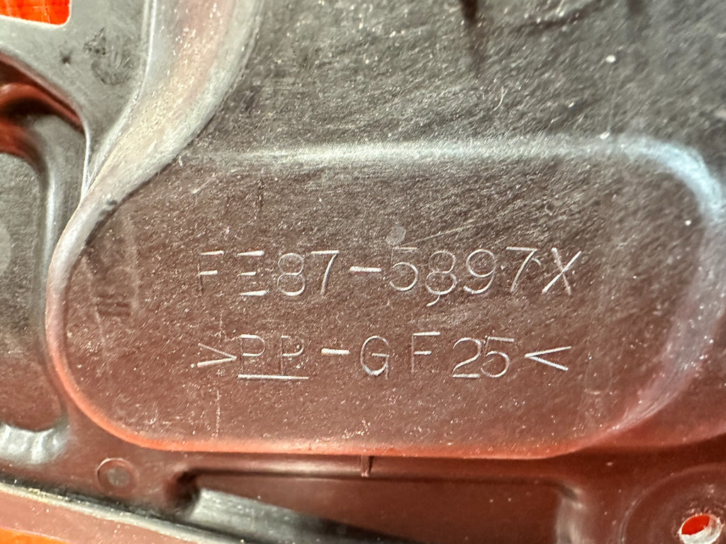 04 11 MAZDA RX8 RX 8   RIGHT DOOR INSERT CARRIER HOUSING   OEM FACTORY #30312