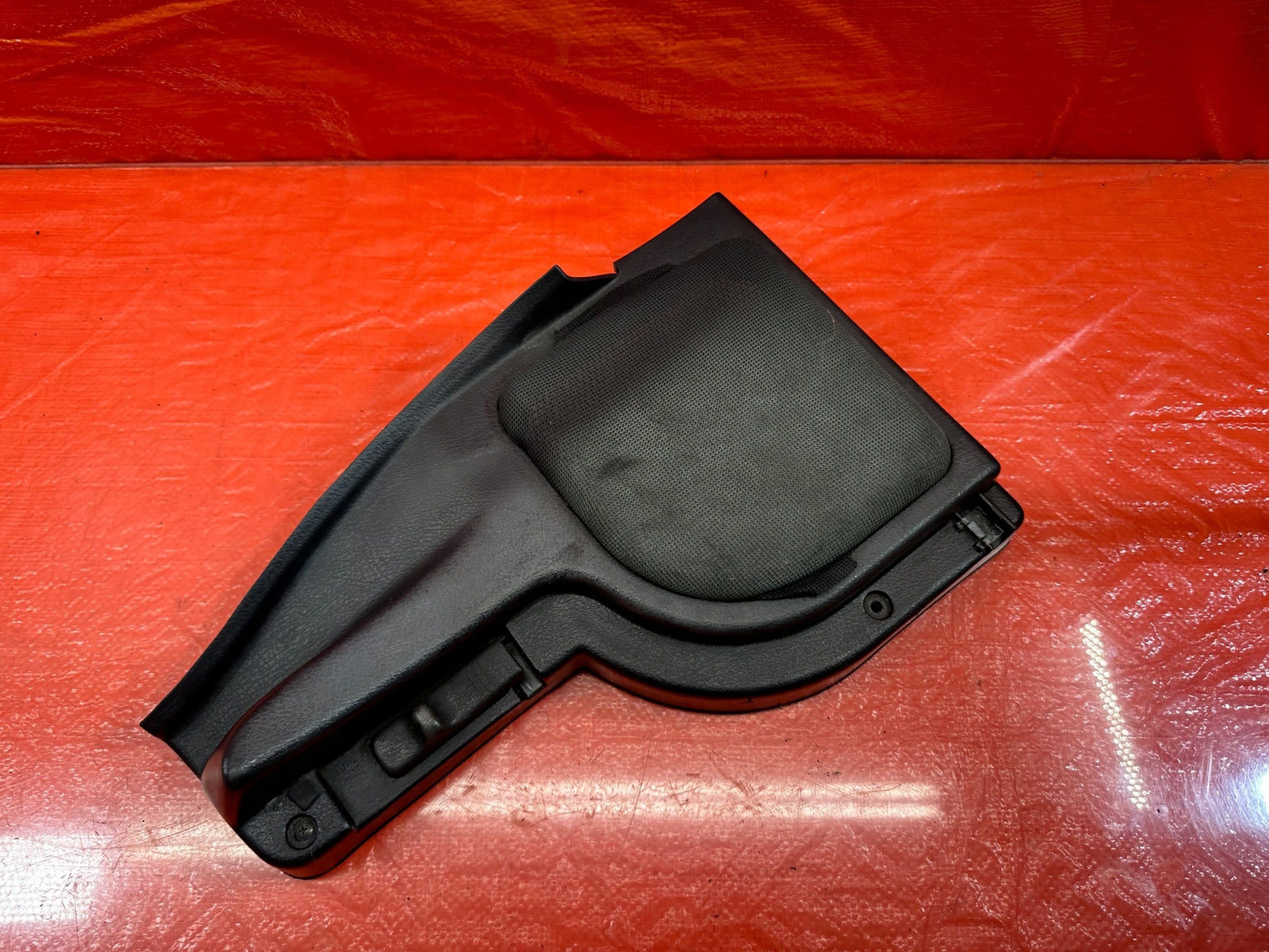 90 93 ACURA INTEGRA 2D   CARGO COVER PRIVACY TRIM   LEFT SIDE   BLACK   OEM #1898