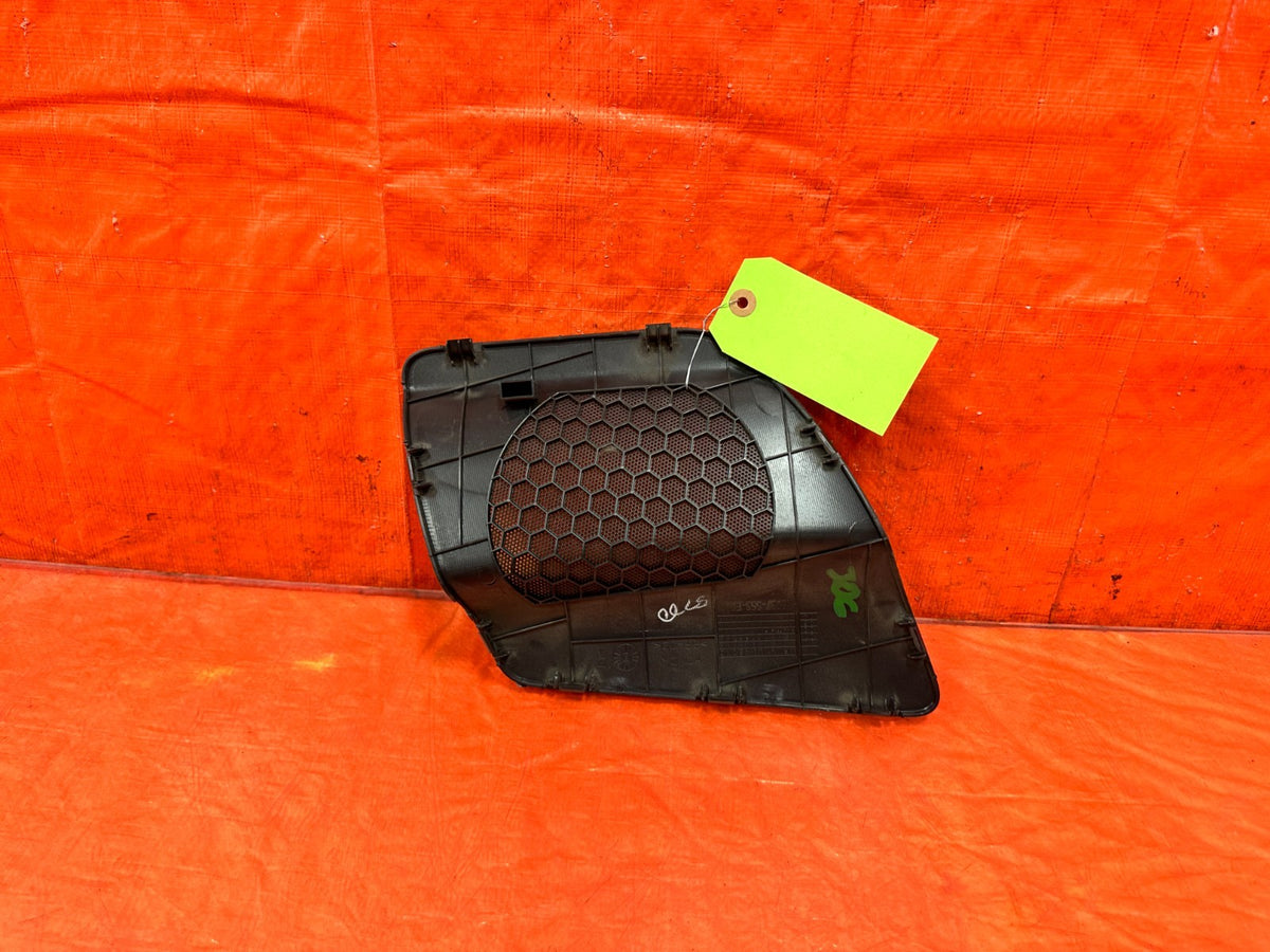 02-05 HONDA CIVIC SI EP3 HATCHBACK REAR SPEAKER COVER TRIM - RIGHT SIDE OEM #3061