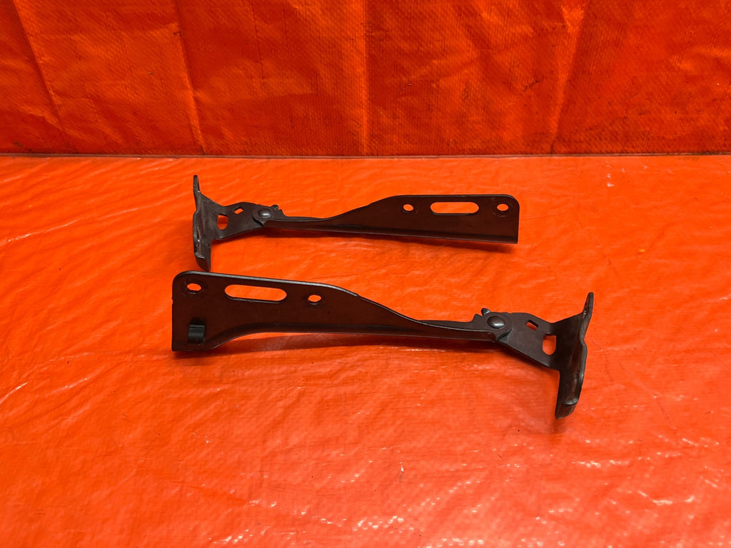 08 12 HONDA ACCORD   HOOD HINGE SET   LEFT AND RIGHT HINGES   OEM #1749