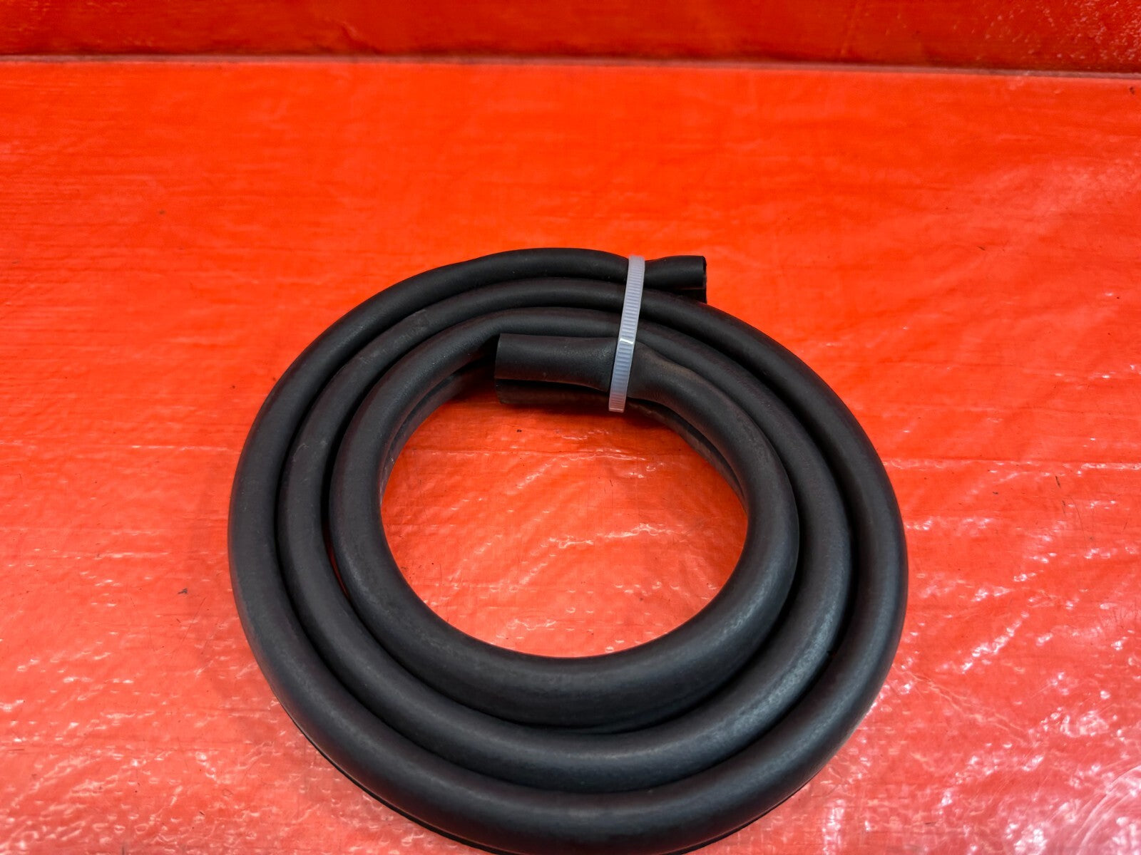 02 05 HONDA CIVIC SI EP3 HATCH WINDSHIELD WIPER COWL WEATHER STRIP TRIM OEM #2136