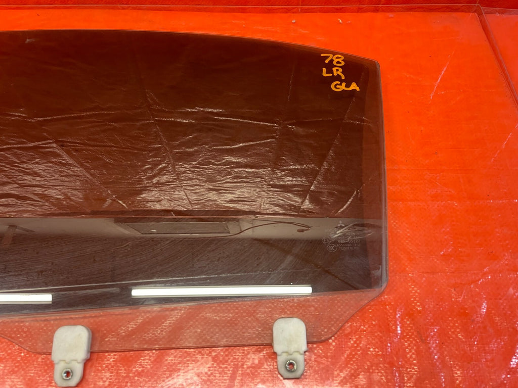 08 11 LANCER EVOLUTION X 10   WINDOW GLASS   DRIVER LEFT REAR SIDE   OEM 784