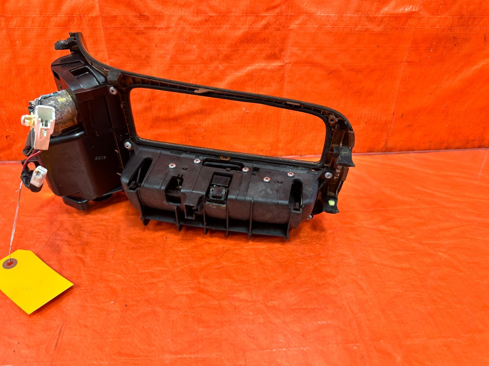 02 05 LEXUS SC430   AUTOMATIC SHIFTER CENTER CONSOLE TRIM BEZEL   OEM #2889