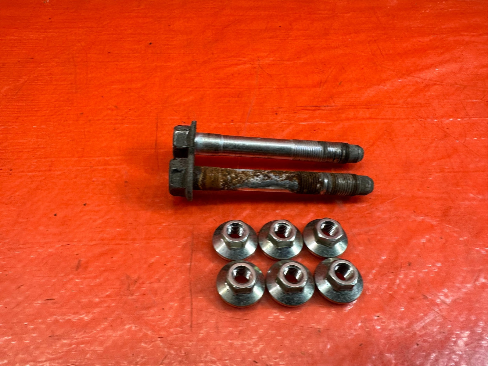 14 20 INFINITI Q50   REAR SHOCK ABSORBER SHOCKS BOLTS HARDWARE   OEM FACTORY 2156