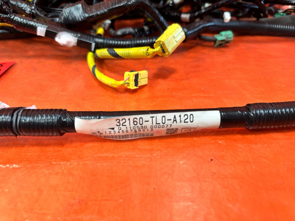 11 14 ACURA TSX   DRIVER LEFT SIDE   INTERIOR FLOOR WIRE HARNESS   32160 TL0 A121